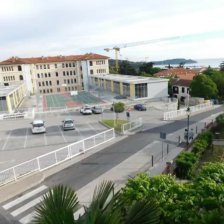 Rovinj's Flowers Apartament