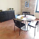 Rovinj's Flowers Apartman